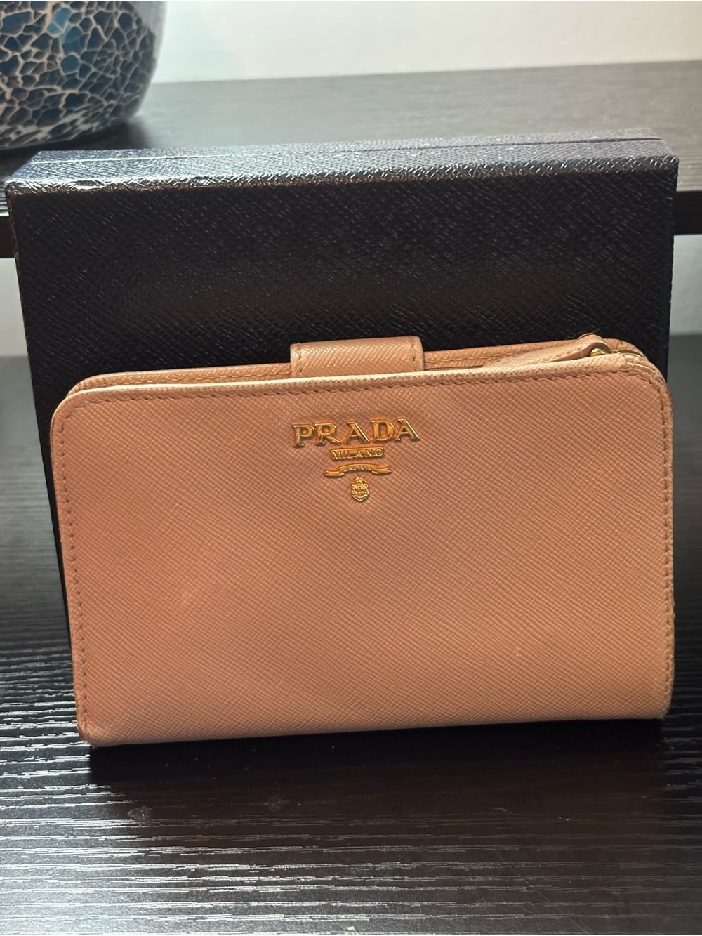 PRADA Saffiano Metal Leather Lampo Bi-Fold Wallet Beige/Pink Cammeo Box Set